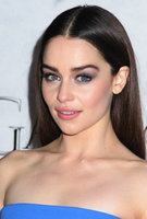 emilia_clarke_sleek_hair.jpg