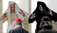 Pape-Benoit-XVI-Empereur-Palpatine-640x371.jpg