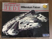 Millenium falcon S.jpg