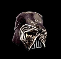 Casque Kylo Ren reconstitué.jpg