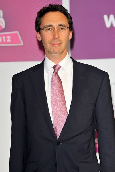 https://www.starwars-universe.com/images/actualites/rogueone/guyhenry.jpg