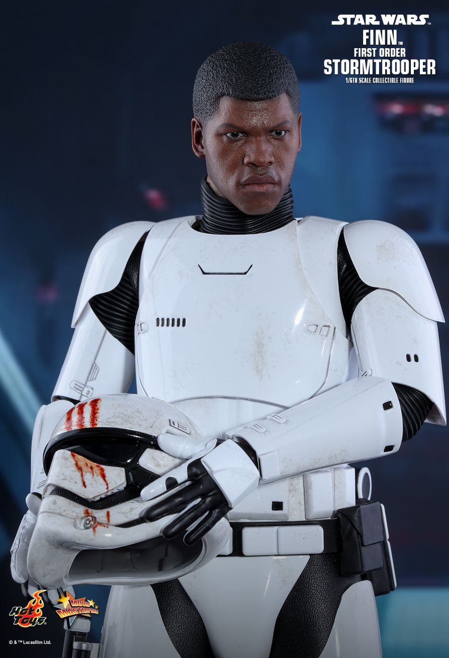 Star Wars : Série Noire - Finn (Déguisement du Premier Ordre) - C1416 - Figurine