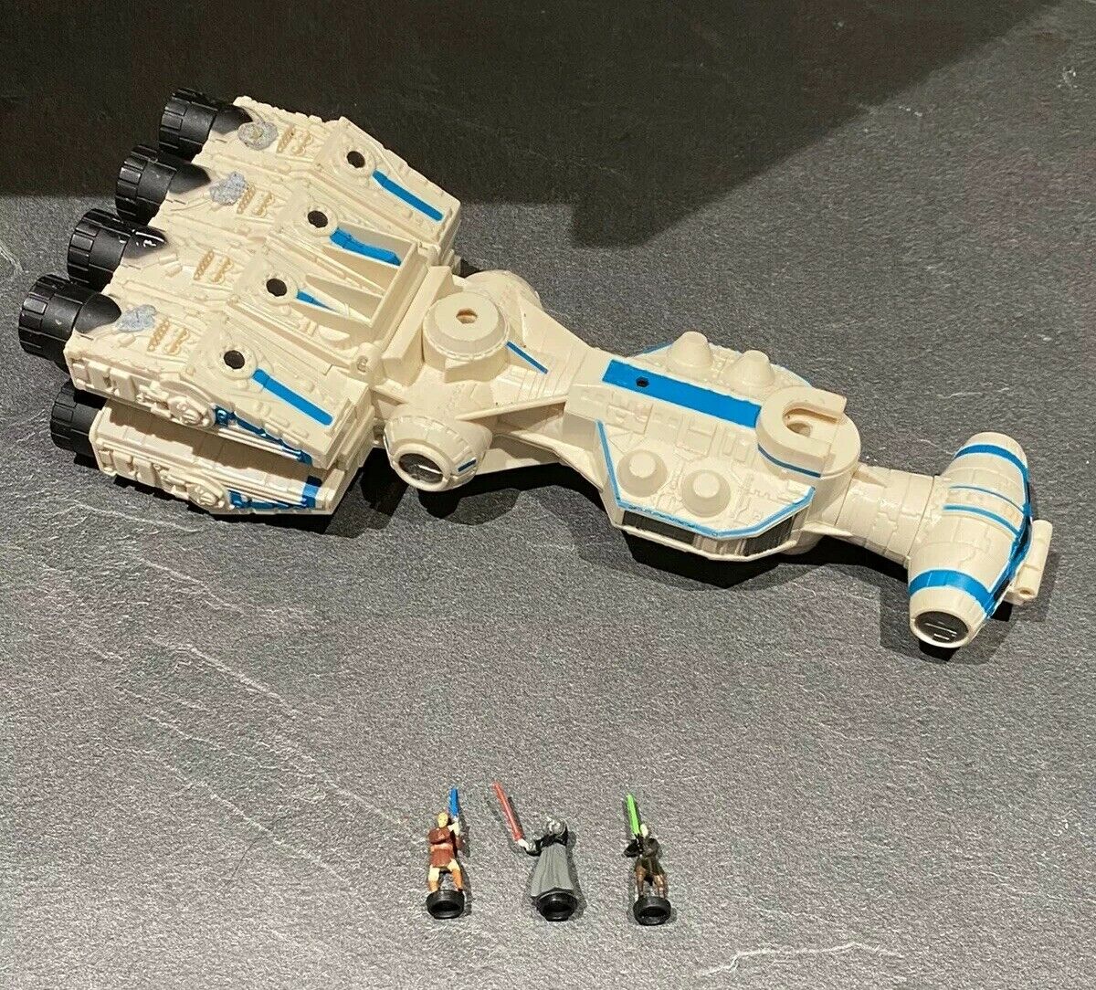 mustafar_duel_<br />battle_set4.jpg