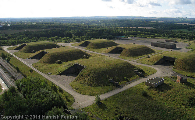 Base de Greenham Common, Angleterre (D'Qar)