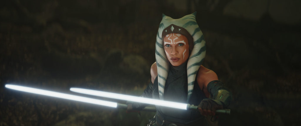 Ahsoka telle qu'elle apparaît dans <a href='/tv-serie-12-the-mandalorian.html' class='qtip_motcle' tt_type='tv-serie' tt_id=12>The Mandalorian</a>.